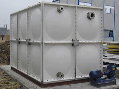 阿瓦提玻璃钢保温水箱